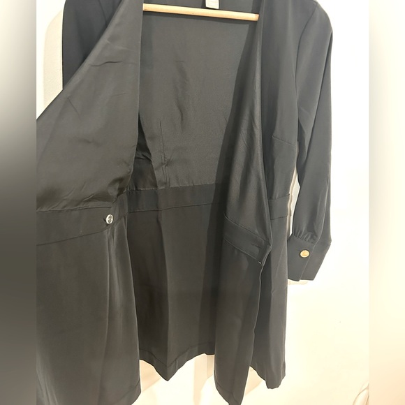 H&M | Wrap front long sleeves dress - Picture 4 of 5